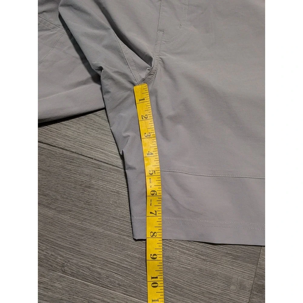 New With Tags Huk Men's Gray A1A‎ Pro Fishing Performance Shorts Size XXL 42X8